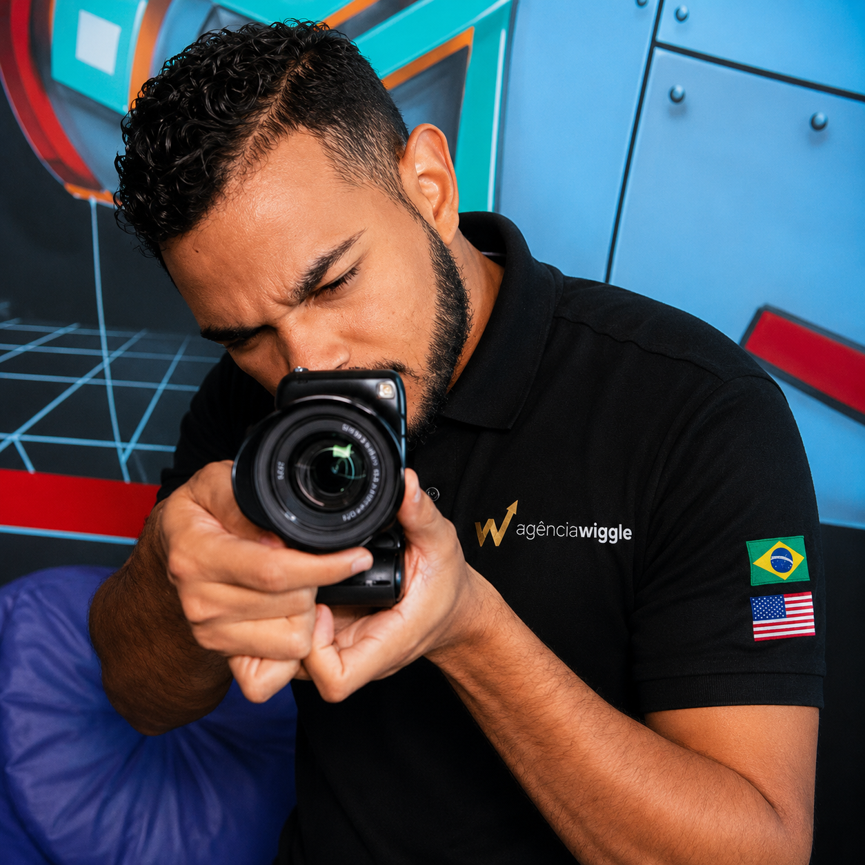 Robert Ramírez – Comercial